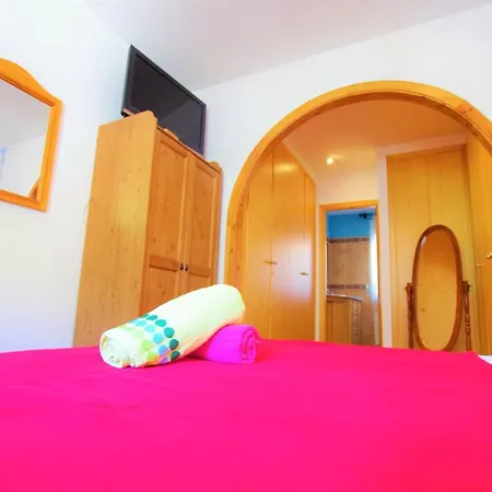Vacances & Villas Lloret- Londres *