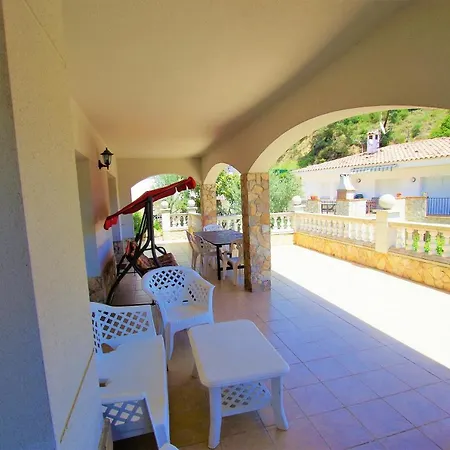 Villa Vacances & Villas Lloret- Londres